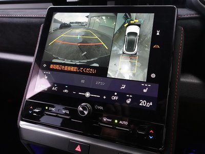 2025 Lexus LBX — миниатюра 16