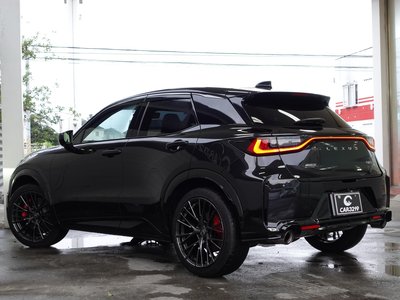 2025 Lexus LBX — миниатюра 12