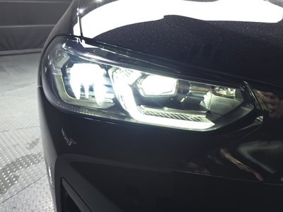 صورة 9 لـ 2025 BMW X4