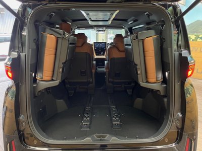 TOYOTA VELLFIRE - 10