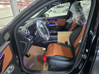 MERCEDES-BENZ GLC - 10