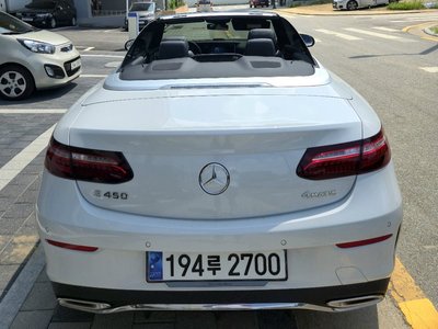 MERCEDES-BENZ E-CLASS - 10