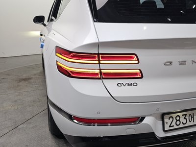GENESIS GV80 - 10