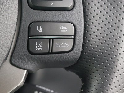 2025 Lexus RC — миниатюра 12