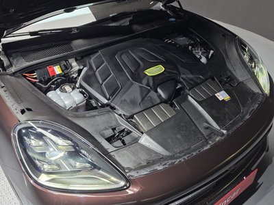 PORSCHE CAYENNE - 7