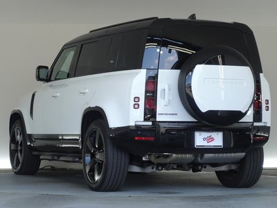 صورة 10 لـ 2024 LAND Rover DEFENDER