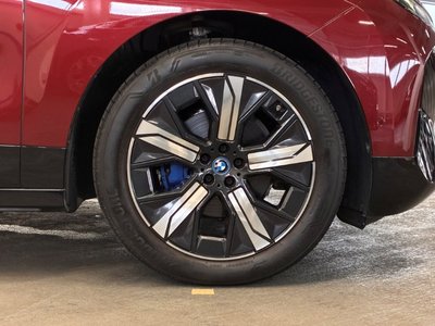 2022 BMW IX thumbnail 68