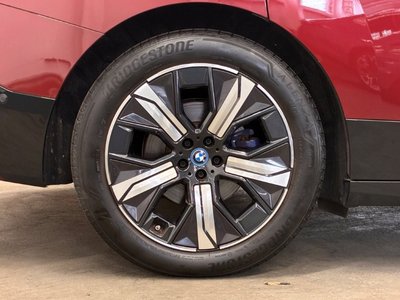 2022 BMW IX thumbnail 69