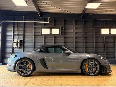 PORSCHE 718 SPYDER - 5