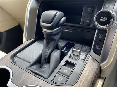 2025 Toyota LAND CRUISER 300 缩略图 51