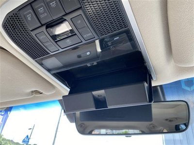 2025 Toyota LAND CRUISER 300 缩略图 44