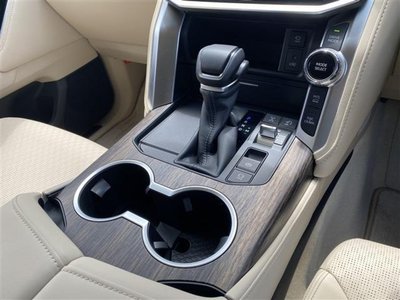 2025 Toyota LAND CRUISER 300 缩略图 50