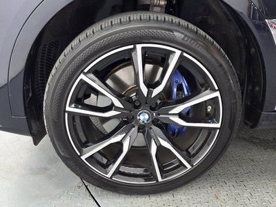 BMW X7 - 6