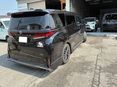 TOYOTA VELLFIRE - 2