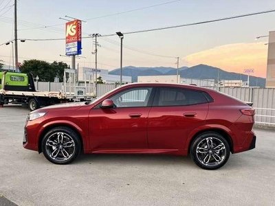 صورة 5 لـ 2026 BMW X2