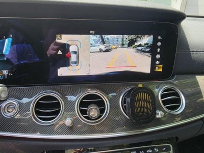 MERCEDES-BENZ E-CLASS - 10