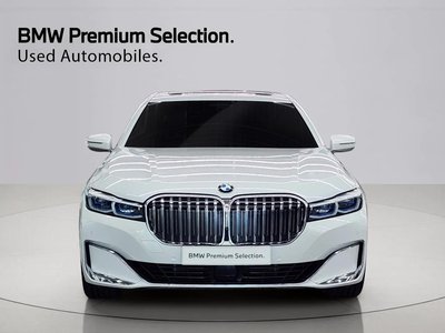 BMW 7 SERIES - 2