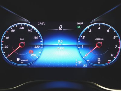 2020 Mercedes-BENZ GLC — миниатюра 13