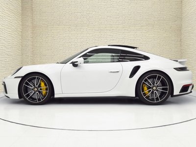 PORSCHE 911 - 6