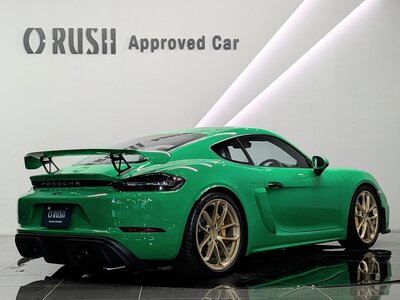 PORSCHE 718 CAYMAN - 4