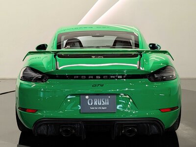 PORSCHE 718 CAYMAN - 5