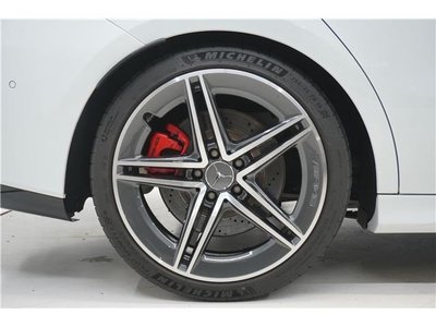 MERCEDES-BENZ CLA AMG - 10