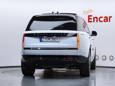 2025 LAND Rover RANGE ROVER — фото 3