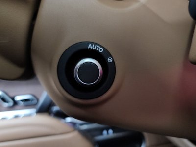 2025 LAND Rover RANGE ROVER — миниатюра 28