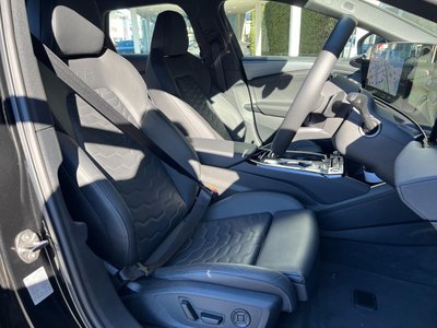 AUDI A6 AVANT E-TRON - 8