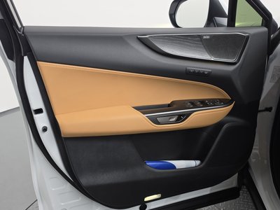 2026 Lexus NX — миниатюра 14