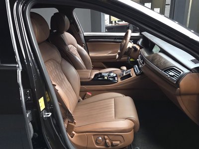 صورة مصغرة 11 لـ 2019 Genesis G90