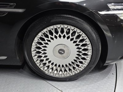 صورة 6 لـ 2019 Genesis G90
