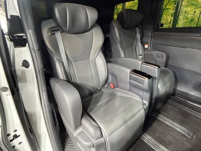 TOYOTA ALPHARD - 9