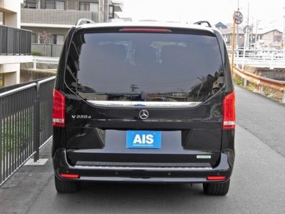 MERCEDES-BENZ V-CLASS - 4