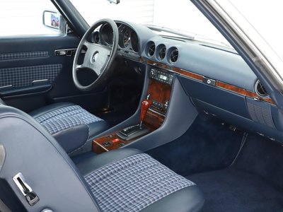 MERCEDES-BENZ SL - 9