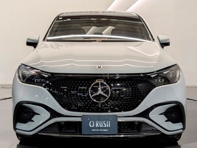 MERCEDES-BENZ EQE - 9