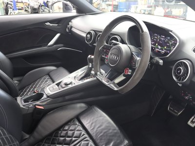 2017 AUDI TT RS COUPE — фото 6
