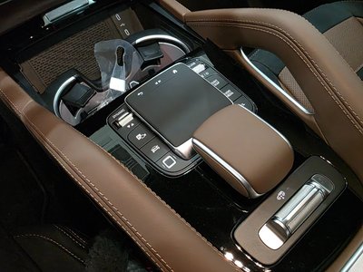 MERCEDES-BENZ GLE - 9