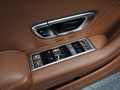 2016 Bentley CONTINENTAL — миниатюра 16