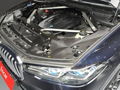 صورة 7 لـ 2020 BMW X7