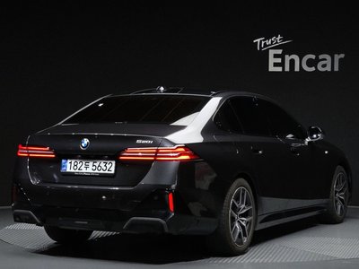 BMW 5 SERIES - 3