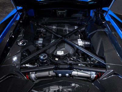 LAMBORGHINI AVENTADOR - 5