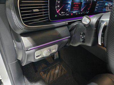 MERCEDES-BENZ GLE - 10