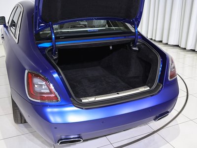 ROLLS-ROYCE GHOST - 10