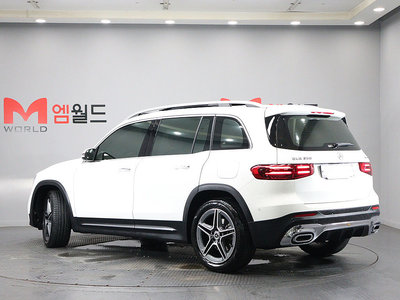 MERCEDES-BENZ GLB - 3