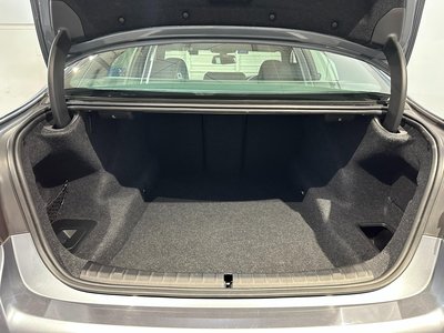 صورة مصغرة 17 لـ 2021 BMW 5 SERIES