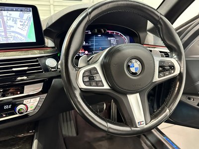 صورة مصغرة 31 لـ 2021 BMW 5 SERIES