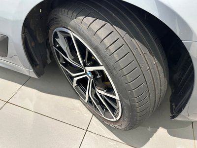 صورة مصغرة 46 لـ 2021 BMW 5 SERIES