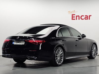 2022 Mercedes-BENZ S-CLASS photo 3