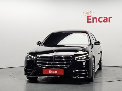 2022 Mercedes-BENZ S-CLASS photo 2